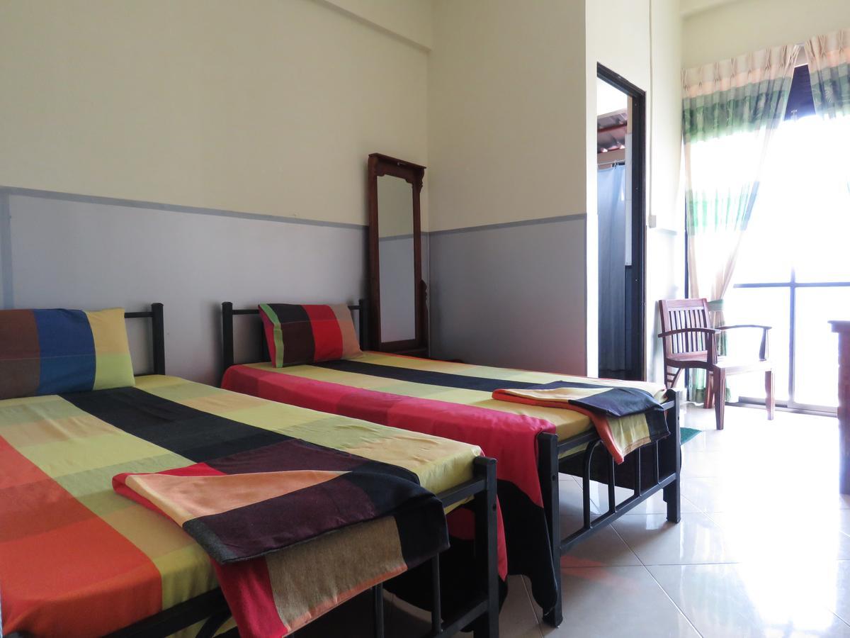 Satyodaya Educational Training Centre Kandy Bagian luar foto
